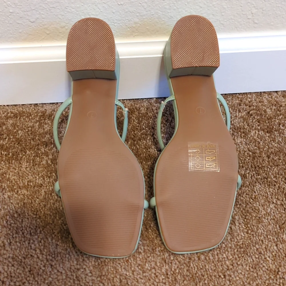 NWT SheIn Mint Strappy Mule - Picture 3 of 4